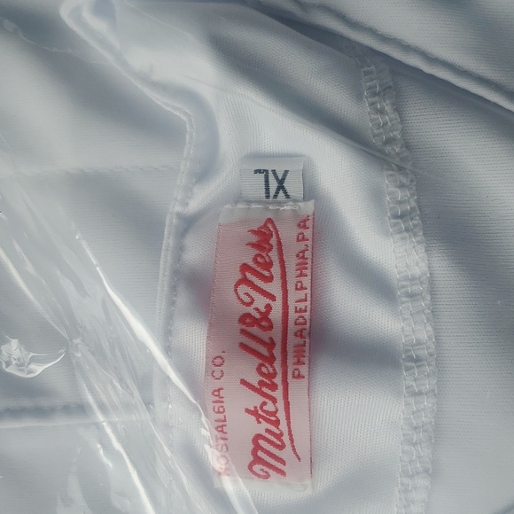 New Mitchell & Ness LA Dodgers Jackie Robinson Jersey Multiple Sizes White - Picture 2 of 4